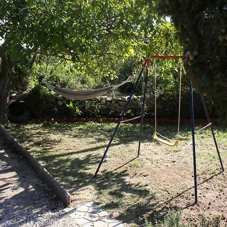 House With A Parking Space Presika, - 7391 לאבין